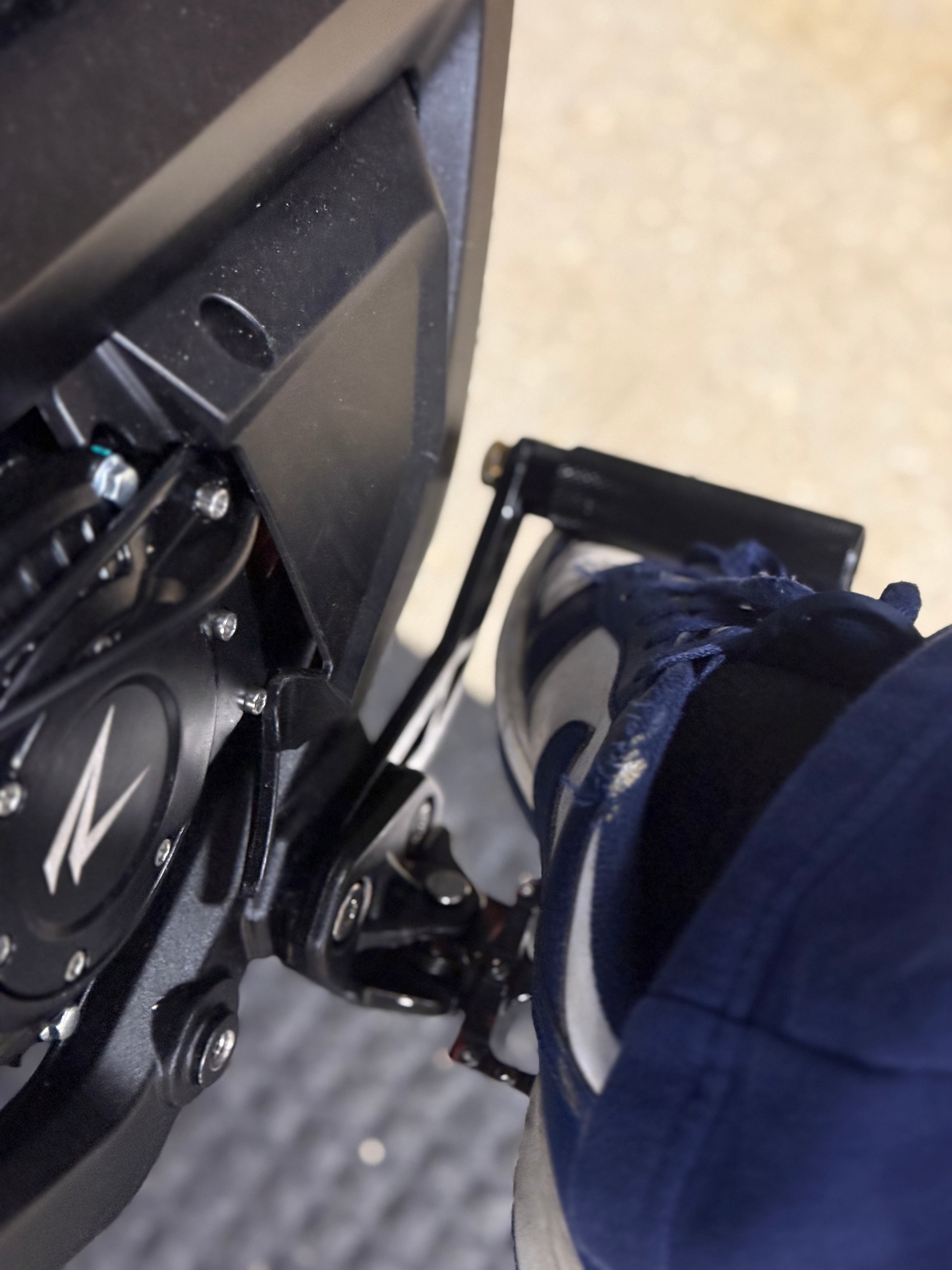 (Mantis X) Foot Lock